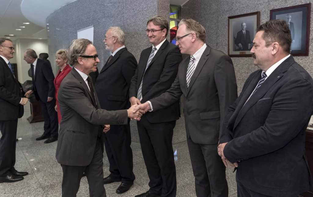 Német és finn nagykövetekkel
